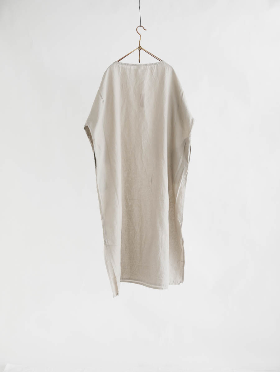 ARTE POVERA,アルテポーヴェラ,リネン