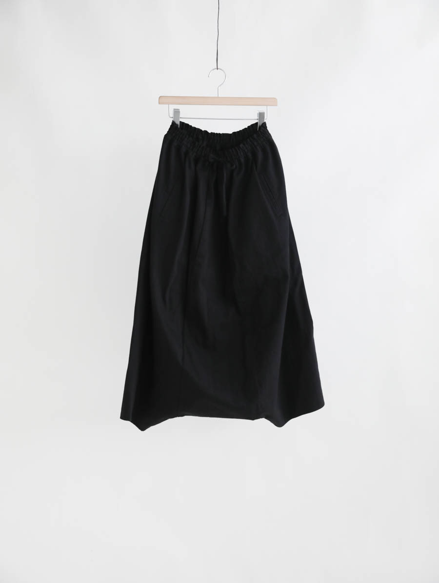 FACTORY ファクトリー｜ヤクバルーンスリーブセーター ブラック