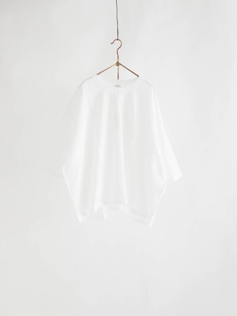 ARTE POVERA,アルテポーヴェラ,リネン