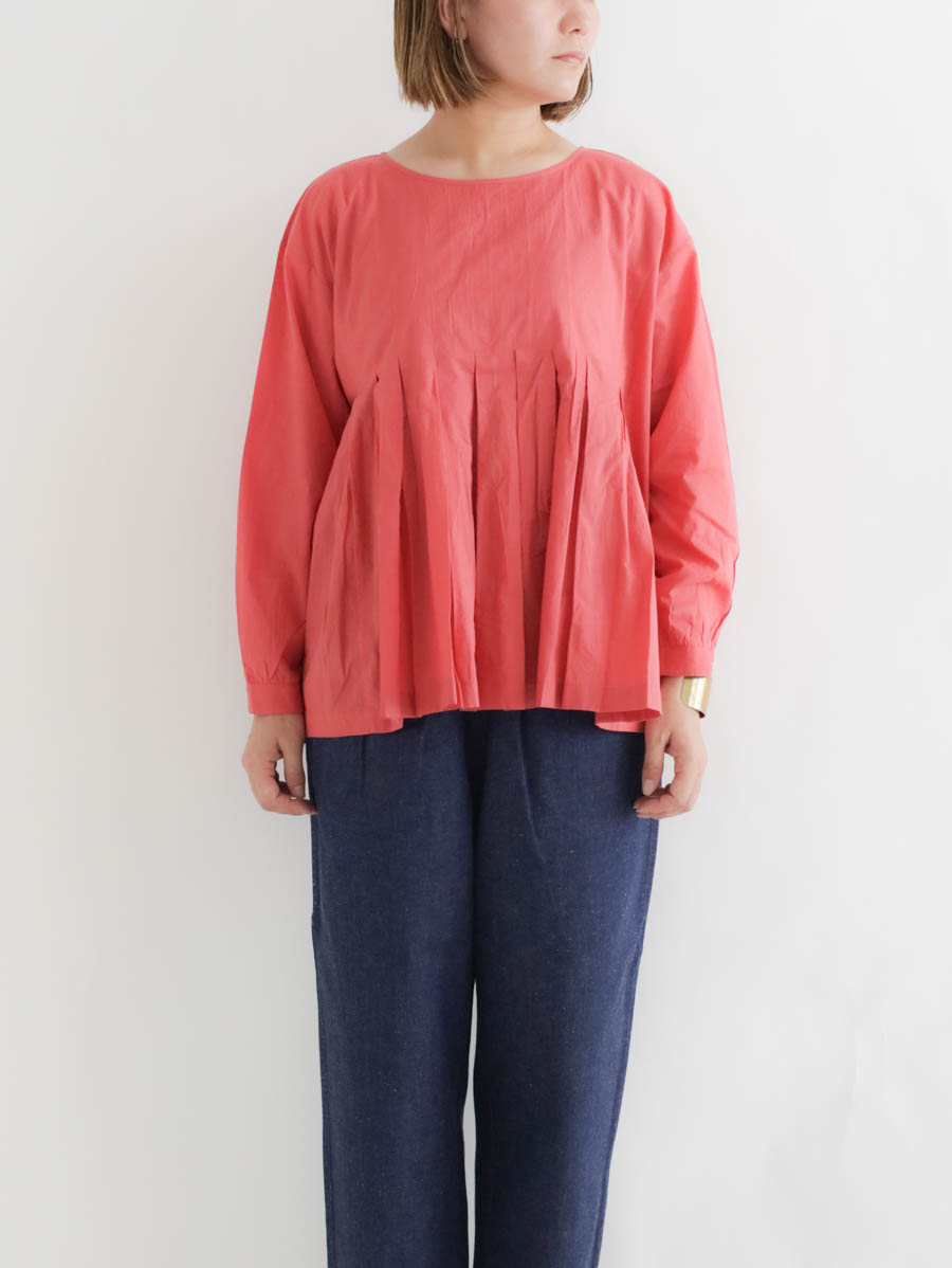 maison de soil メゾンドソイル インバーテッドプリーツプルオーバー（サーモンピンク）メイン画像