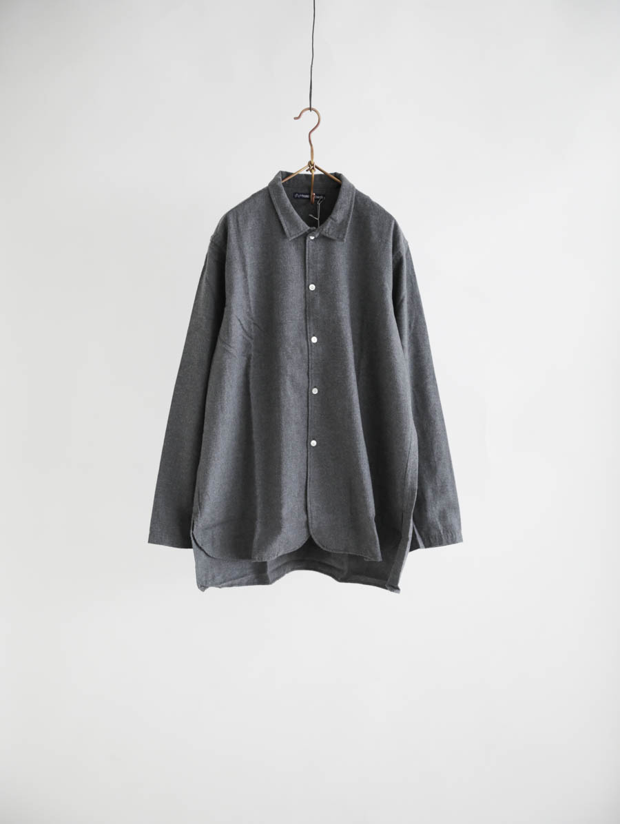 TIGRE BROCANTE ティグルブロカンテ ビエラネルツイルスモールカラーロングシャツ（グレー） メイン画像